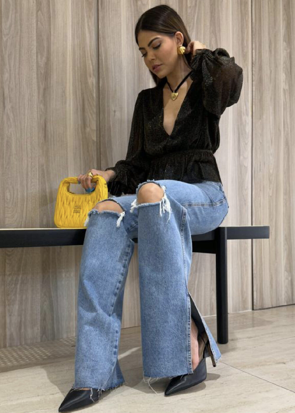 B21A9B75-CEAF-4770-8A66-AED5723E45A5_1_201_a